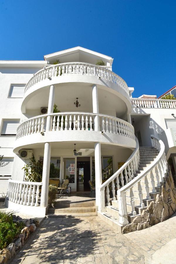 Apartments Adok Budva Bagian luar foto