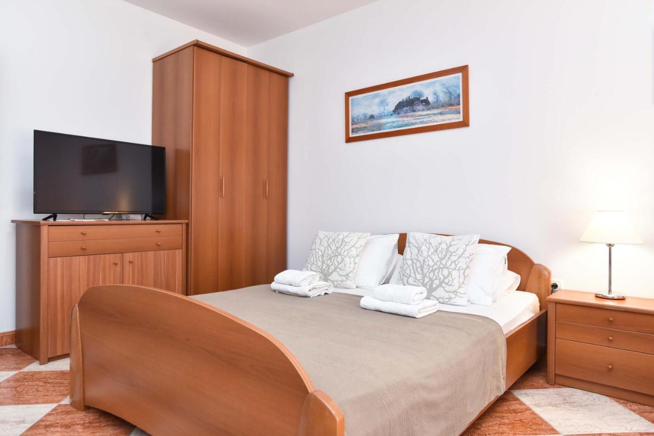 Apartments Adok Budva Bagian luar foto