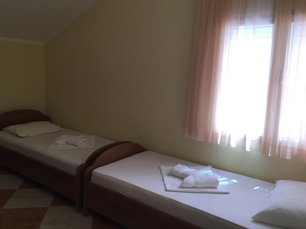 Apartments Adok Budva Bagian luar foto