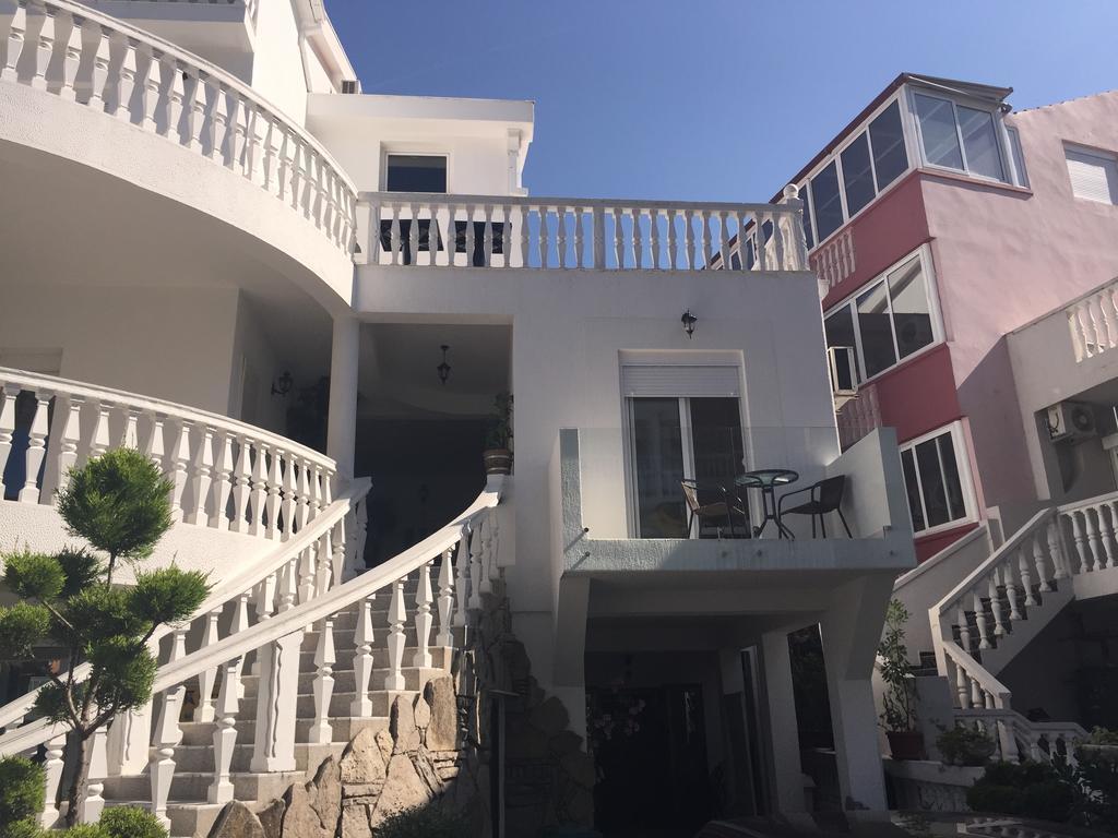 Apartments Adok Budva Bagian luar foto